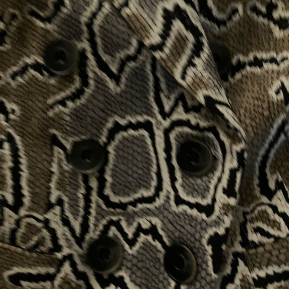 Cabi Python Blazer - Picture 8 of 11